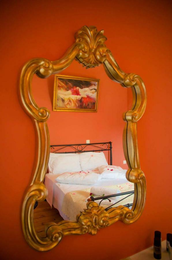Villa Conte Rari Agios Gordios  Bagian luar foto
